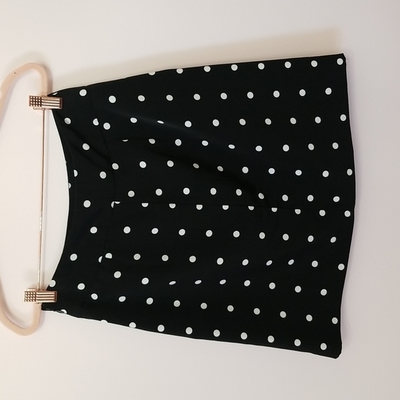 Worthington petite black polka dot skirt, size 4P - Picture 9 of 12
